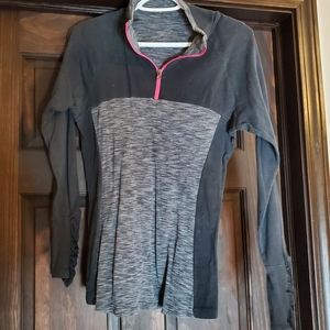 Columbia M? Pullover 1/4 Zip Black, Gray, and Pink